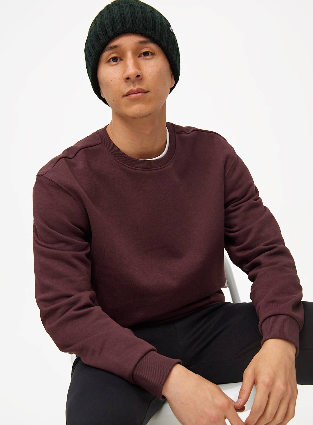 Dark Red Core Crew Neck Sweatshirt XL - Image 1